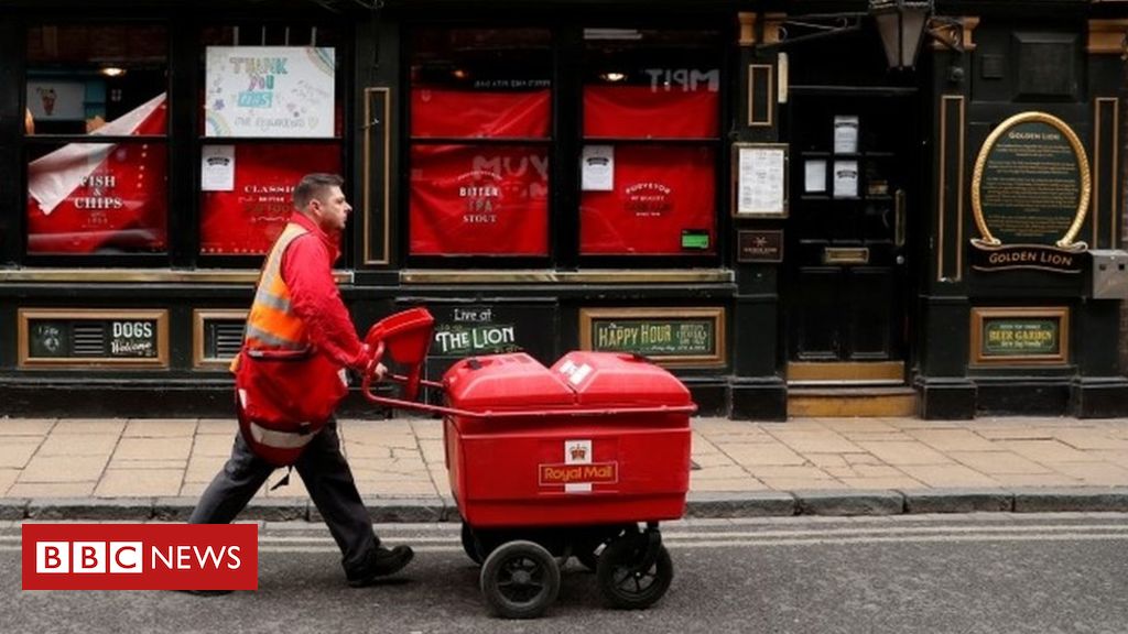 Royal Mail is 'putting profits before safety' say staff