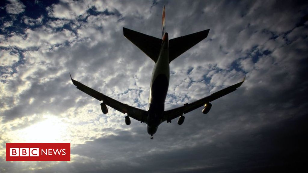 Heathrow can appeal against third runway block