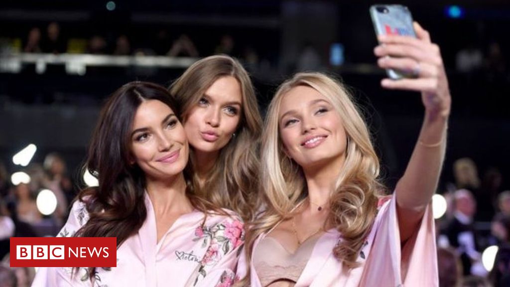 Victoria's Secret UK arm goes into administration