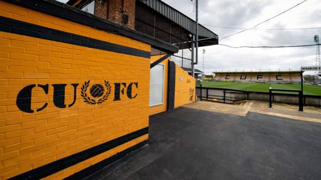 English Football League: Fans to watch fixtures at Cambridge United as test events