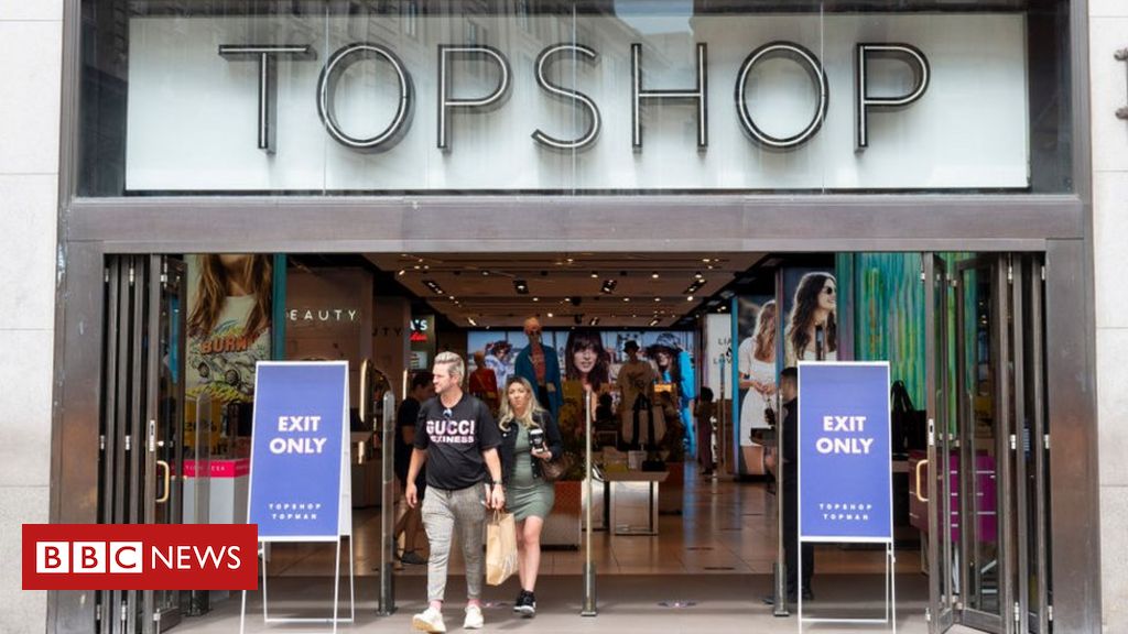 Topshop owner Arcadia on brink of collapse